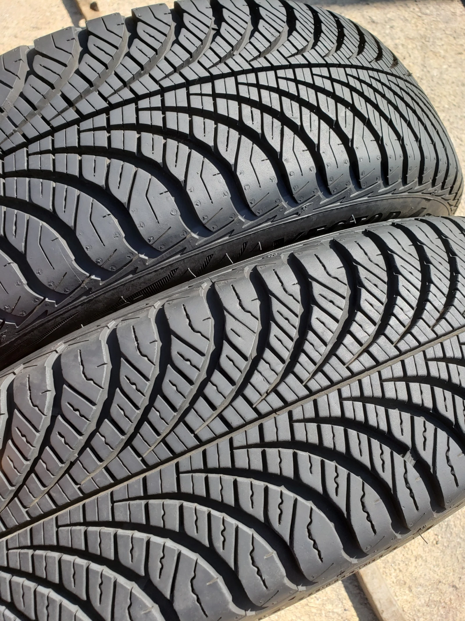 Гуми Всесезонни 175/65R17, снимка 4 - Гуми и джанти - 56197148
