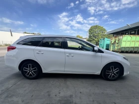 Toyota Auris 1.4 D4D, снимка 4