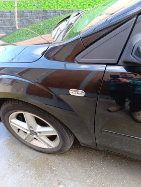 Ford Focus Ghia 2.0i GAS, снимка 5