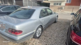Mercedes-Benz E 220, снимка 2