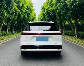 Xpeng G9 RWD 98kWh  Pro Edition, снимка 4