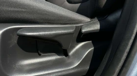 Toyota Corolla Cross, снимка 16