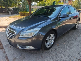 Opel Insignia 1.8i-Нави/Хечбек/Подгрев, снимка 1