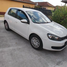 VW Golf 1.4 бенз 80 кс 2010 год. Става за Газ - 2850 € - 11838221 3