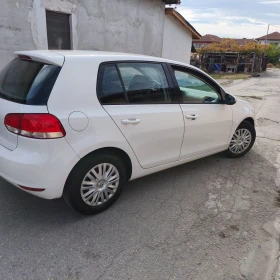 VW Golf 1.4 бенз 80 кс 2010 год. Става за Газ - 2850 € - 11838221 5