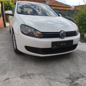 VW Golf 1.4 бенз 80 кс 2010 год. Става за Газ - 2850 € - 11838221 2