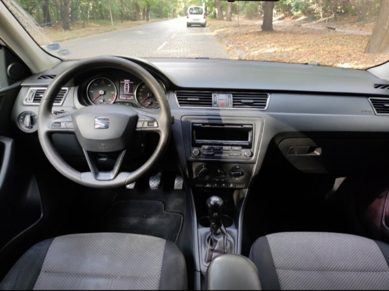 Seat Toledo 1.6 tdi, снимка 7 - Автомобили и джипове - 46455867