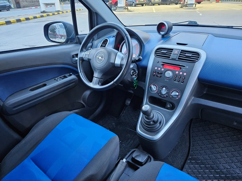 Opel Agila 1.2 Klima/125000 km/ Топ състояние, снимка 11 - Автомобили и джипове - 48299700