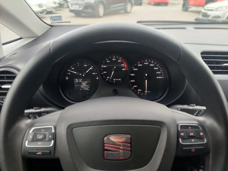 Seat Leon 1.2 TSI 105к.с, снимка 11 - Автомобили и джипове - 48501960