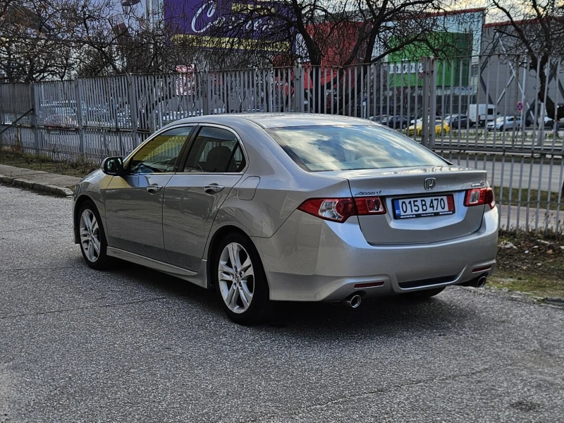 Honda Accord 2.4i-VTEC TYPE S Automatic, снимка 7 - Автомобили и джипове - 48701309