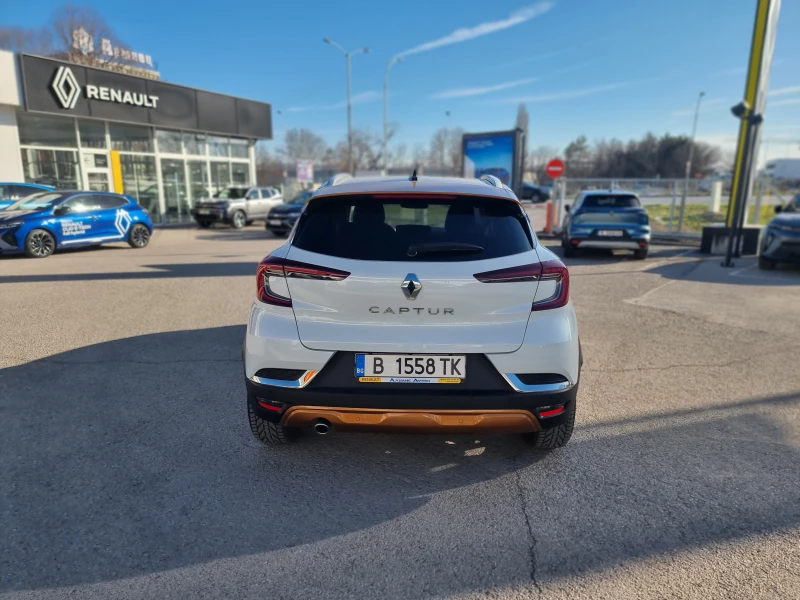 Renault Captur Intense TCe бензин 140 EDC7, снимка 6 - Автомобили и джипове - 49405778