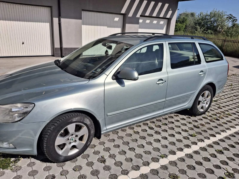 Skoda Octavia, снимка 2 - Автомобили и джипове - 52006421