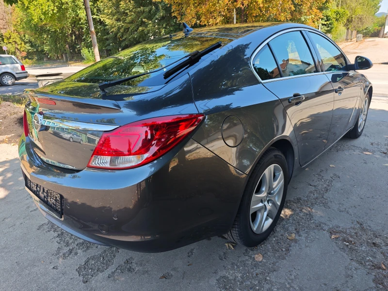 Opel Insignia 1.8i-140/Navi/Hatchback, снимка 5 - Автомобили и джипове - 51665189