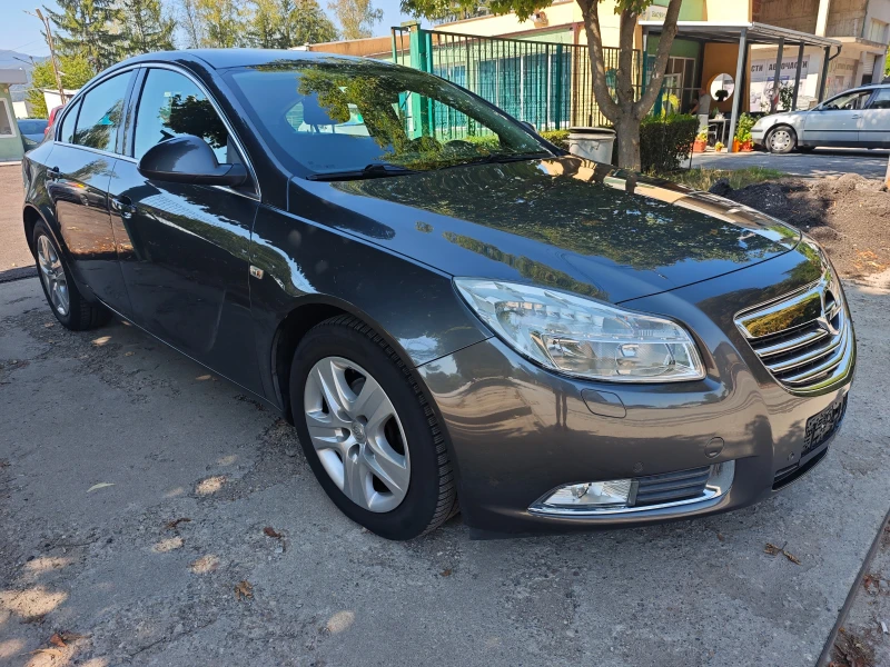 Opel Insignia 1.8i-140/Navi/Hatchback, снимка 7 - Автомобили и джипове - 51665189