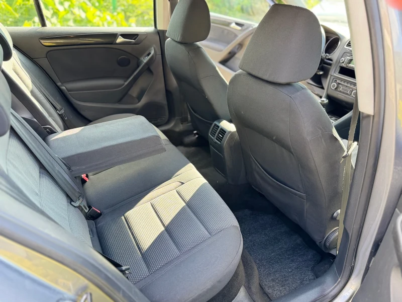 VW Golf 6 1.6i LPG 102кс, снимка 11 - Автомобили и джипове - 51747073