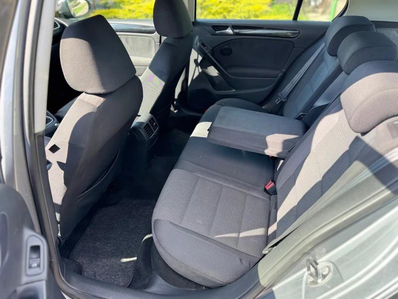 VW Golf 6 1.6i LPG 102кс, снимка 10 - Автомобили и джипове - 51747073