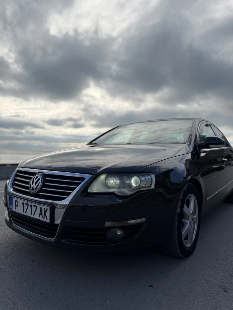 VW Passat 2.TDI Highline, снимка 2 - Автомобили и джипове - 52639537