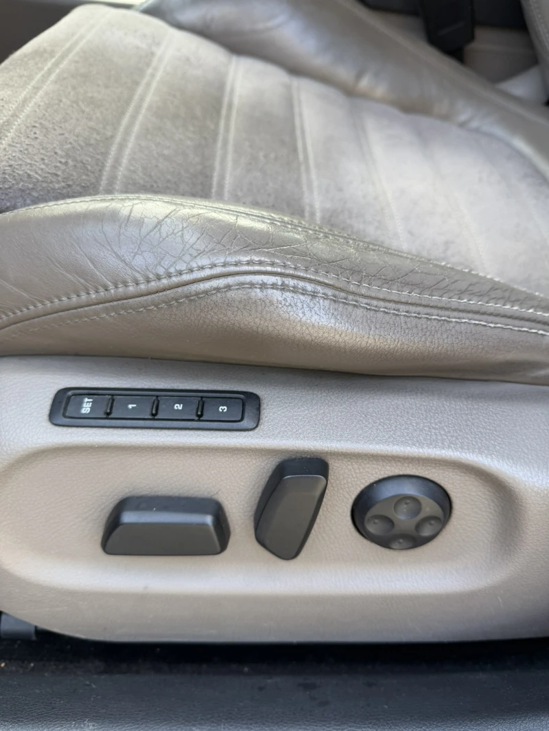 VW Passat 2.TDI Highline, снимка 11 - Автомобили и джипове - 52639537