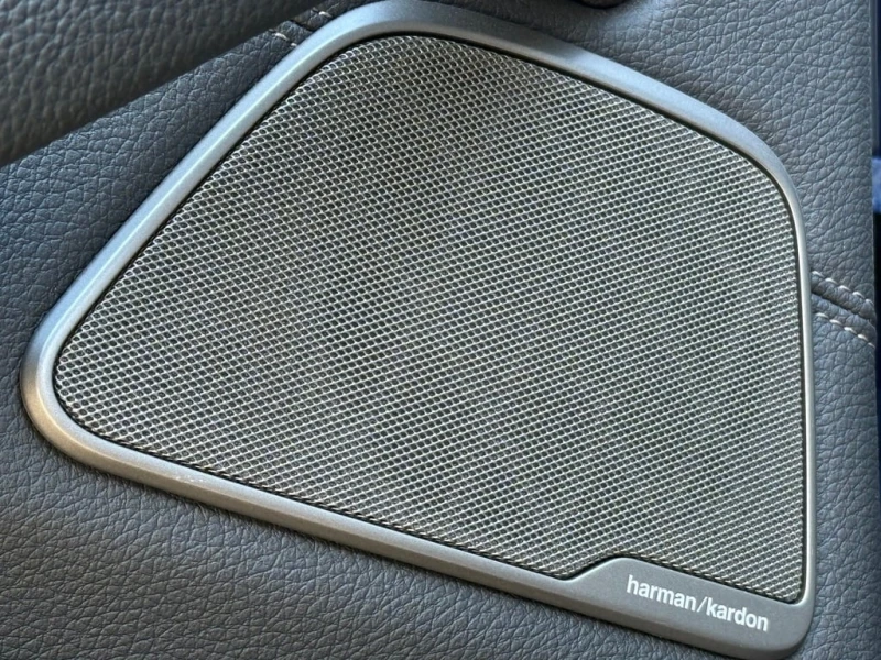 BMW 530 * CARFAX * ЦЕНА ДО БЪЛГАРИЯ, снимка 15 - Автомобили и джипове - 52667300