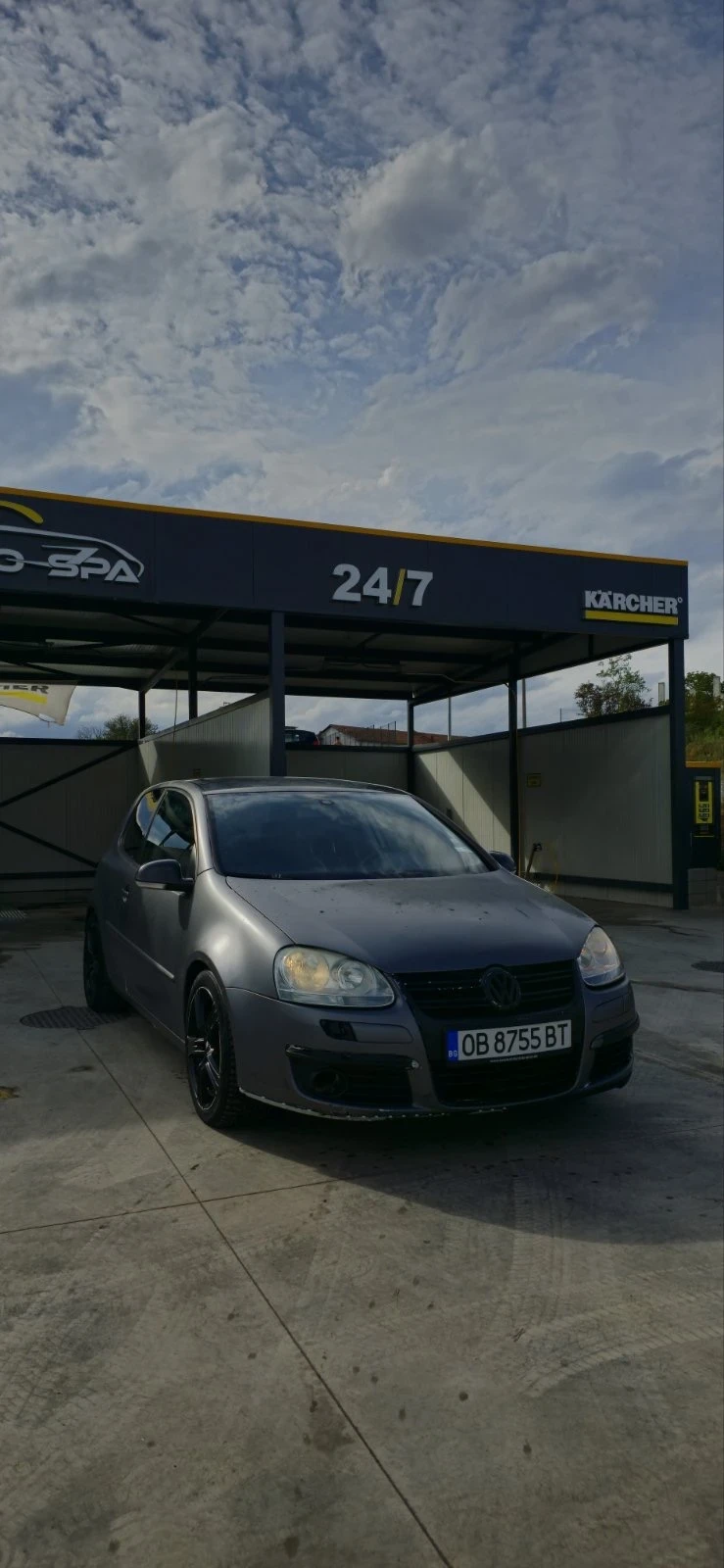 VW Golf 2.0 TDI, снимка 6 - Автомобили и джипове - 47257931