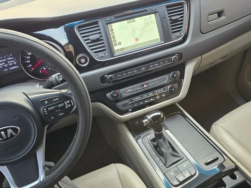 Kia Carnival 2.2 CRDI | Mobile.bg � ����������� 12