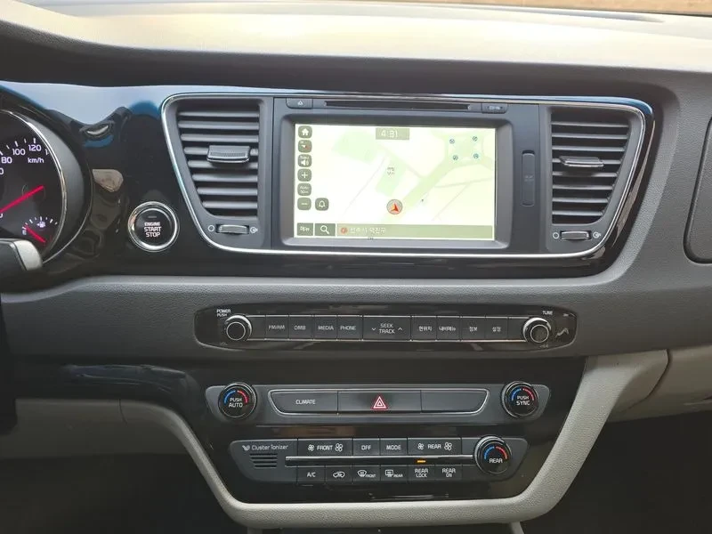 Kia Carnival 2.2 CRDI | Mobile.bg � ����������� 10