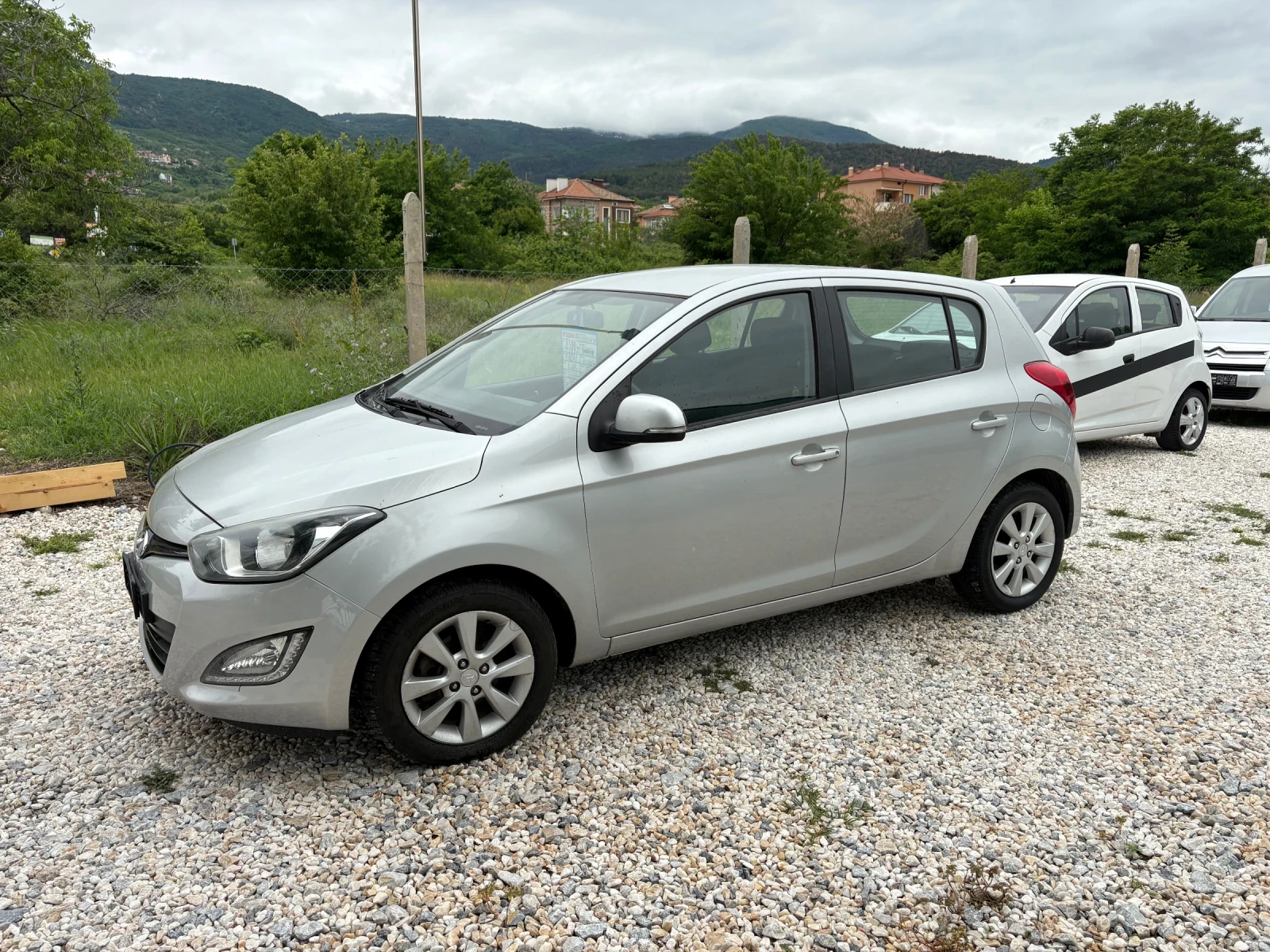 Hyundai I20 1.1 diesel 75 ps 2013г feyslift - изображение 5