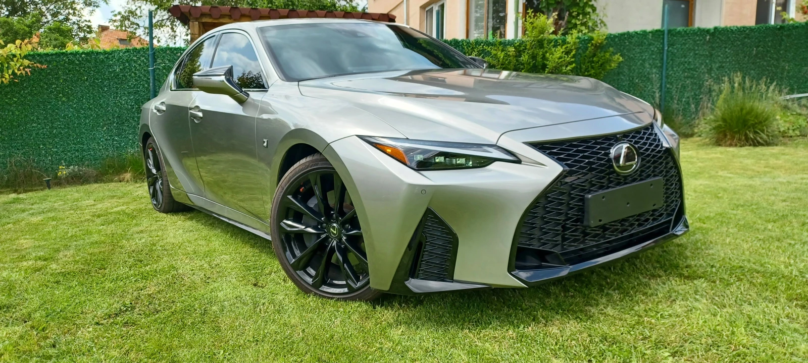 Lexus IS 350 F-SPORT/8 SPEED DIRECT SHIFT/Mark Levinson - изображение 6