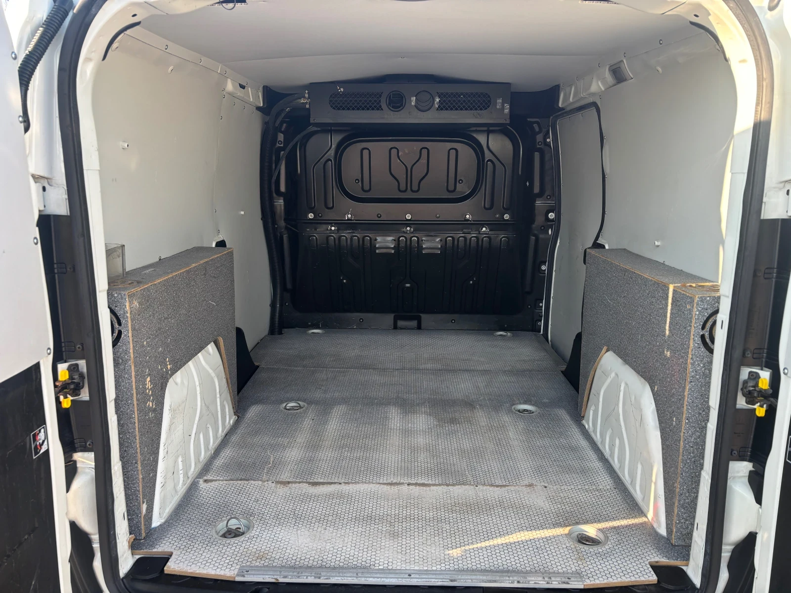 Fiat Doblo 1.3-90кс, Maxi, Хладилен - изображение 7