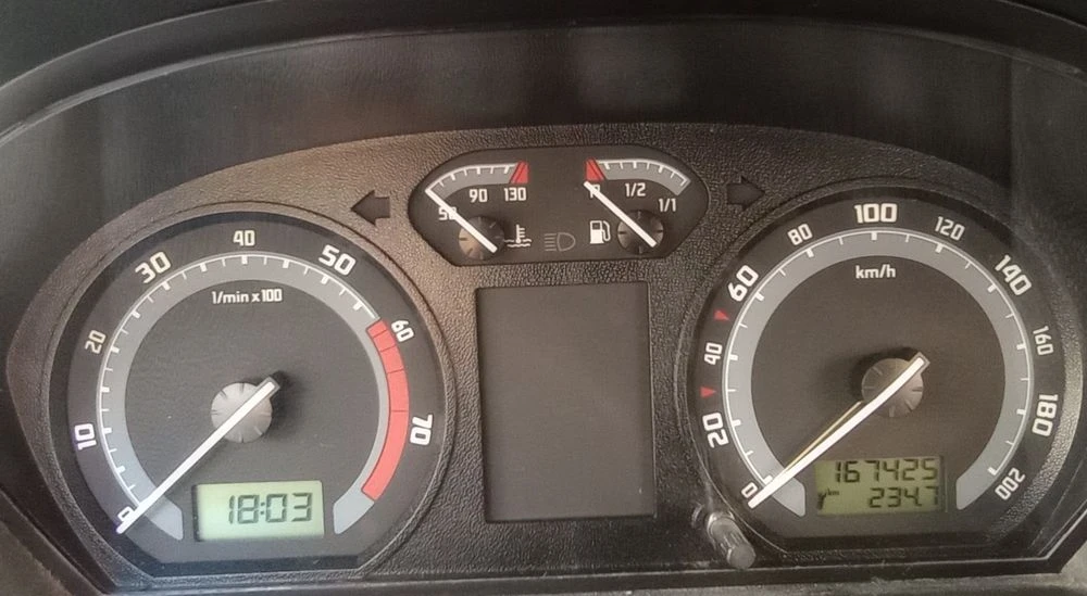 Skoda Fabia  1.2 бензин + газ LPJ - изображение 4