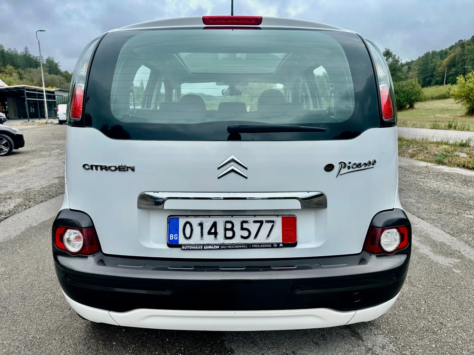 Citroen C3 Picasso 1.6HDI* PANORAMA* REALNI KM - изображение 5