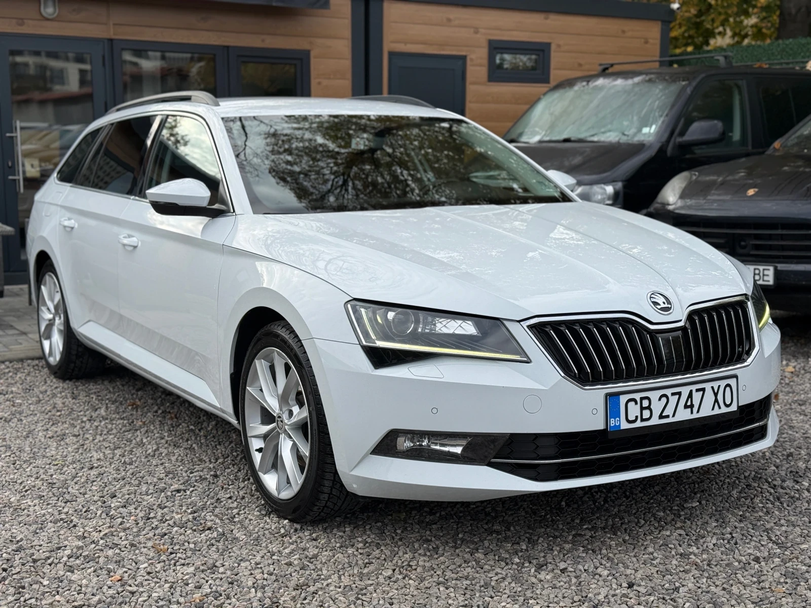 Skoda Superb 2.0TDI/150hp/DSG/Distronic | Mobile.bg   3