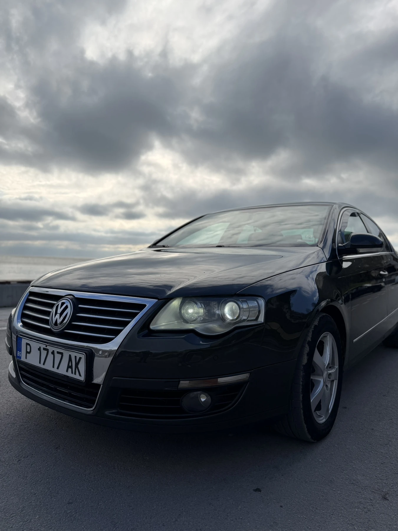 VW Passat 2.TDI Highline - изображение 2