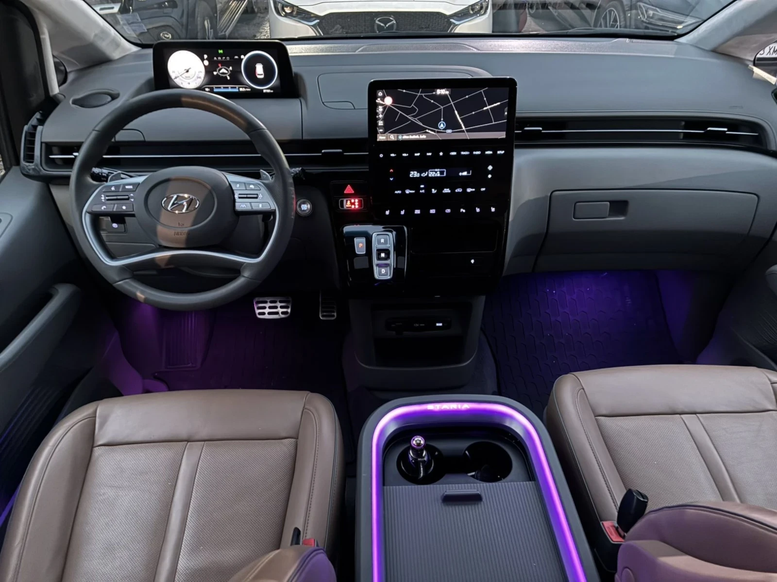 Hyundai Staria 2.2CRDi/ГАРАНЦИЯ/4X4/LUXURY+ /ГОТОВ ЛИЗИНГ - изображение 8