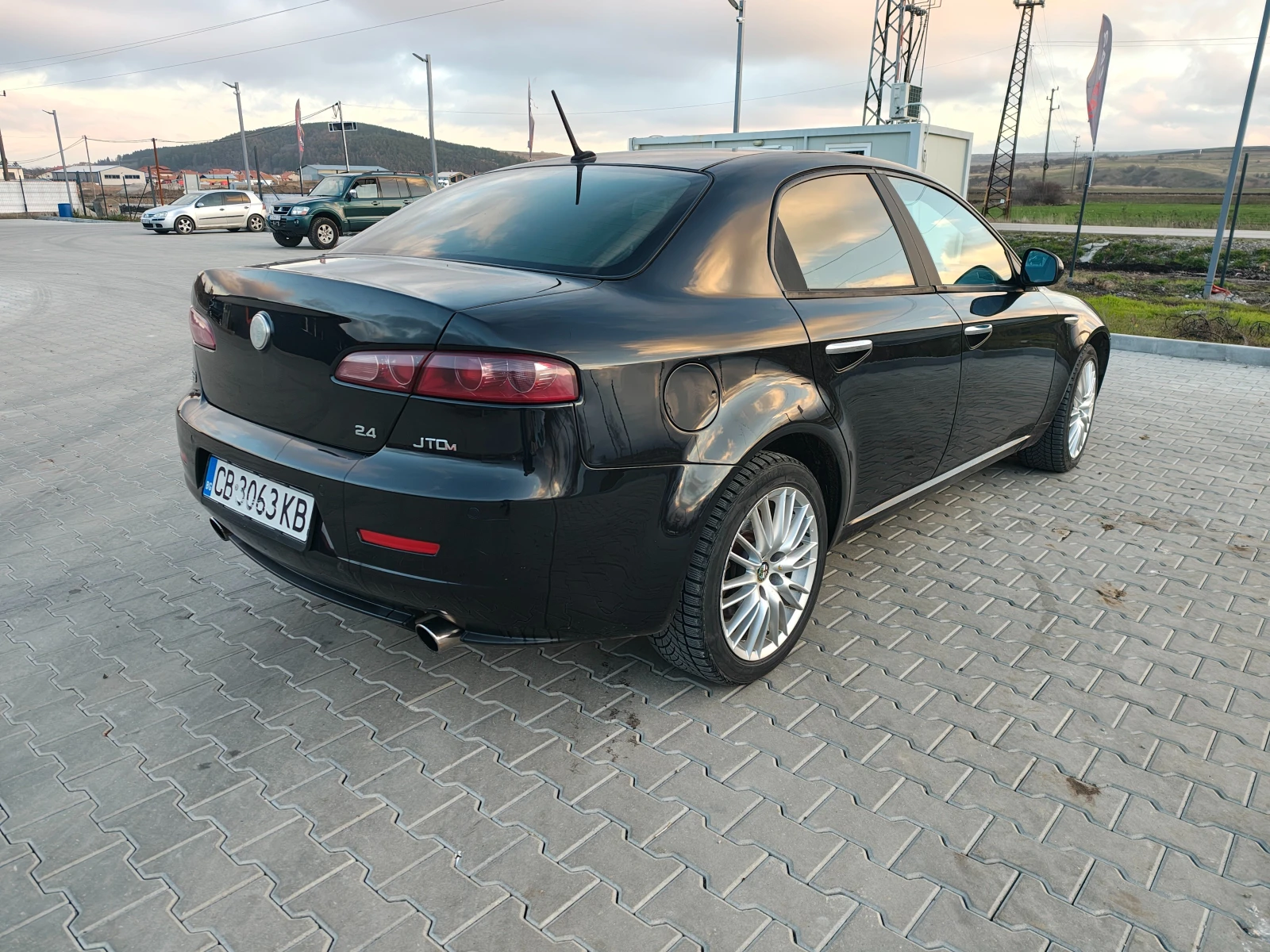 Alfa Romeo 159 2.4 JTDm 210PS - изображение 5