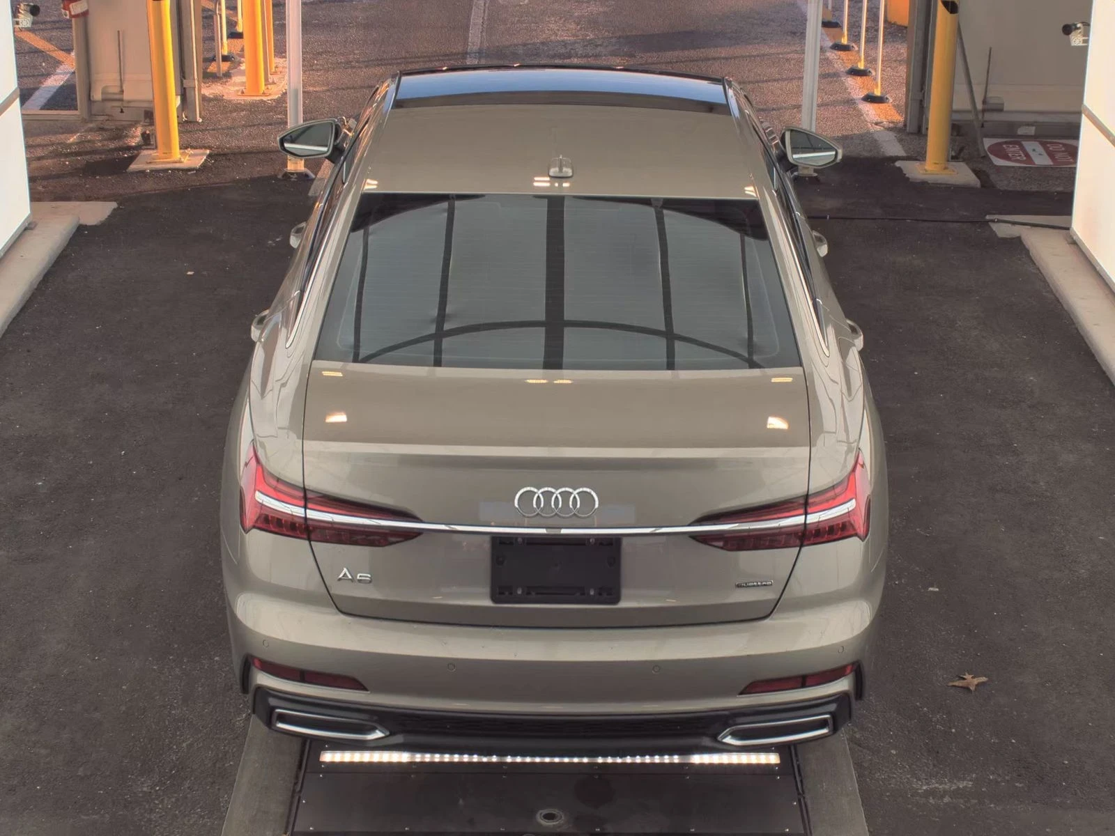 Audi A6 Premium Plus 55 TFSI - изображение 5