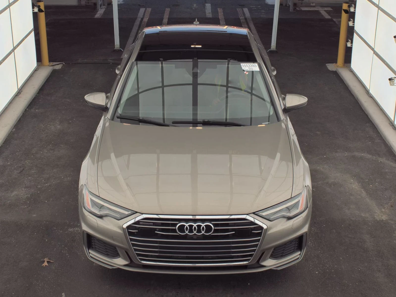 Audi A6 Premium Plus 55 TFSI - изображение 2