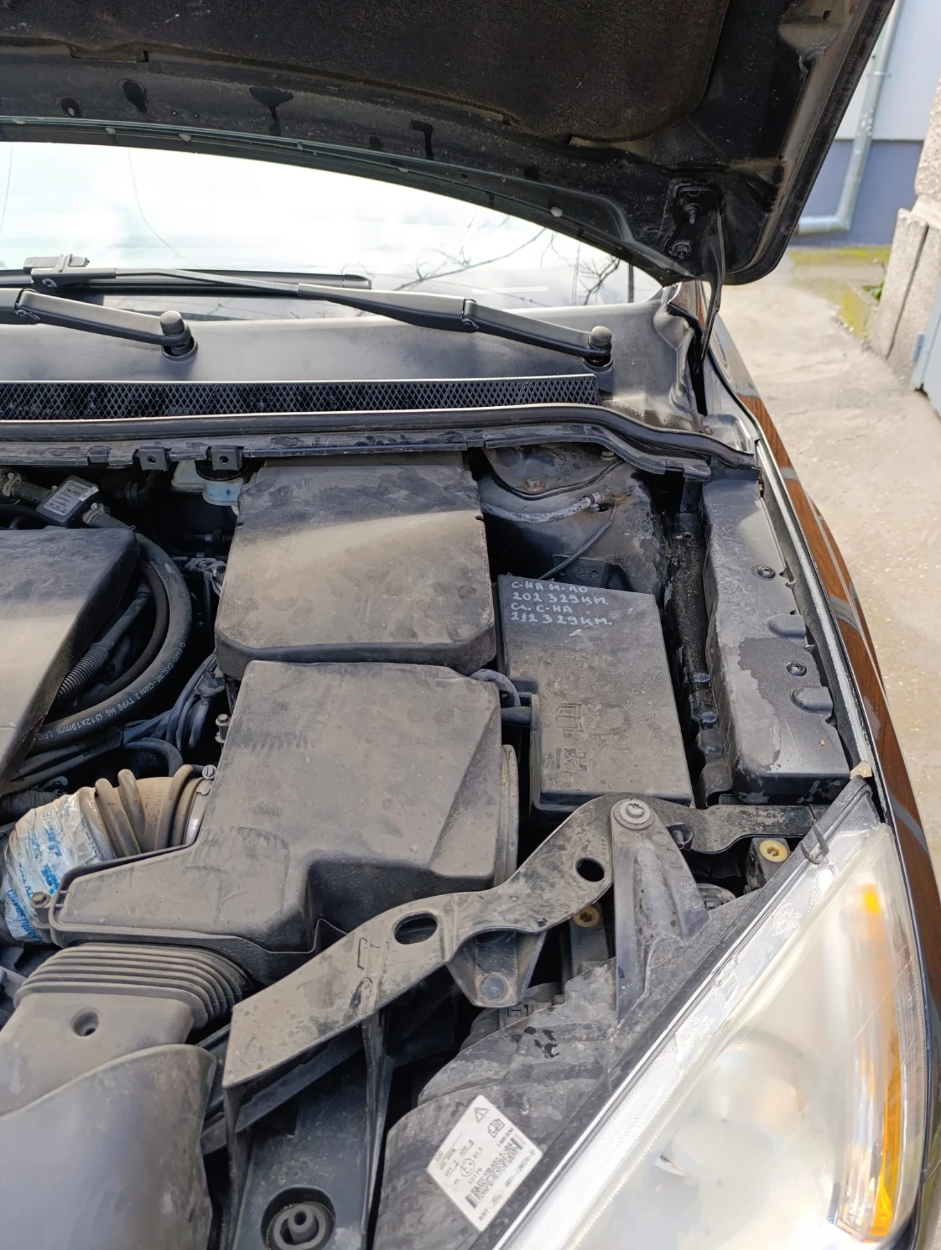 Ford Focus Ghia 2.0i GAS | Mobile.bg � ����������� 14