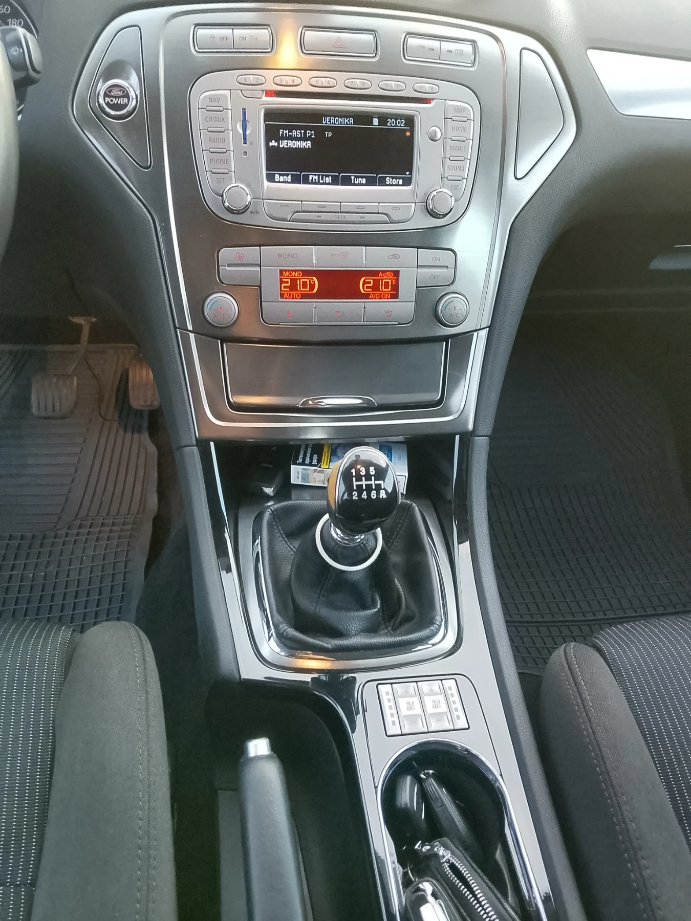 Ford Mondeo 2.2TDCI, снимка 10 - Автомобили и джипове - 53946582