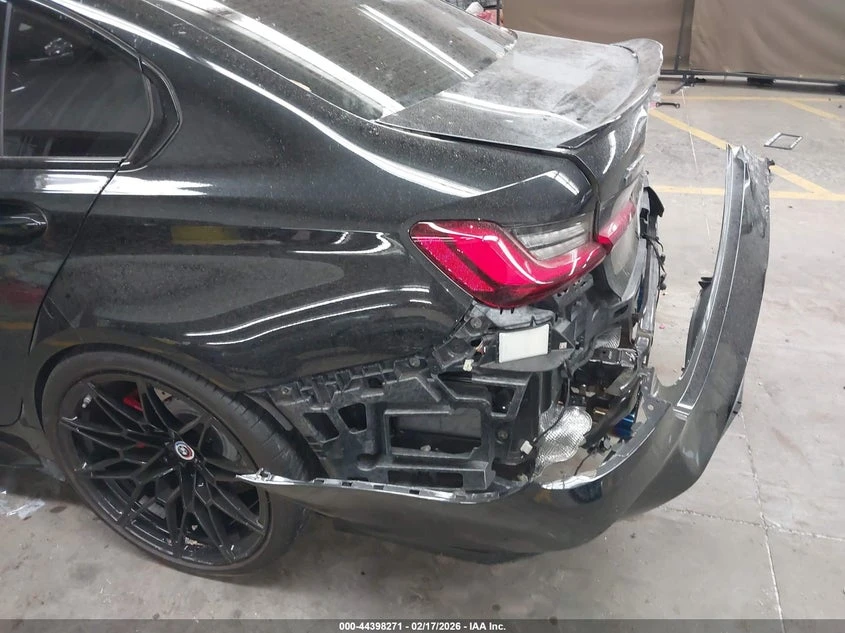 BMW M3 3.0l Competition xDrive, снимка 6 - Автомобили и джипове - 54072147