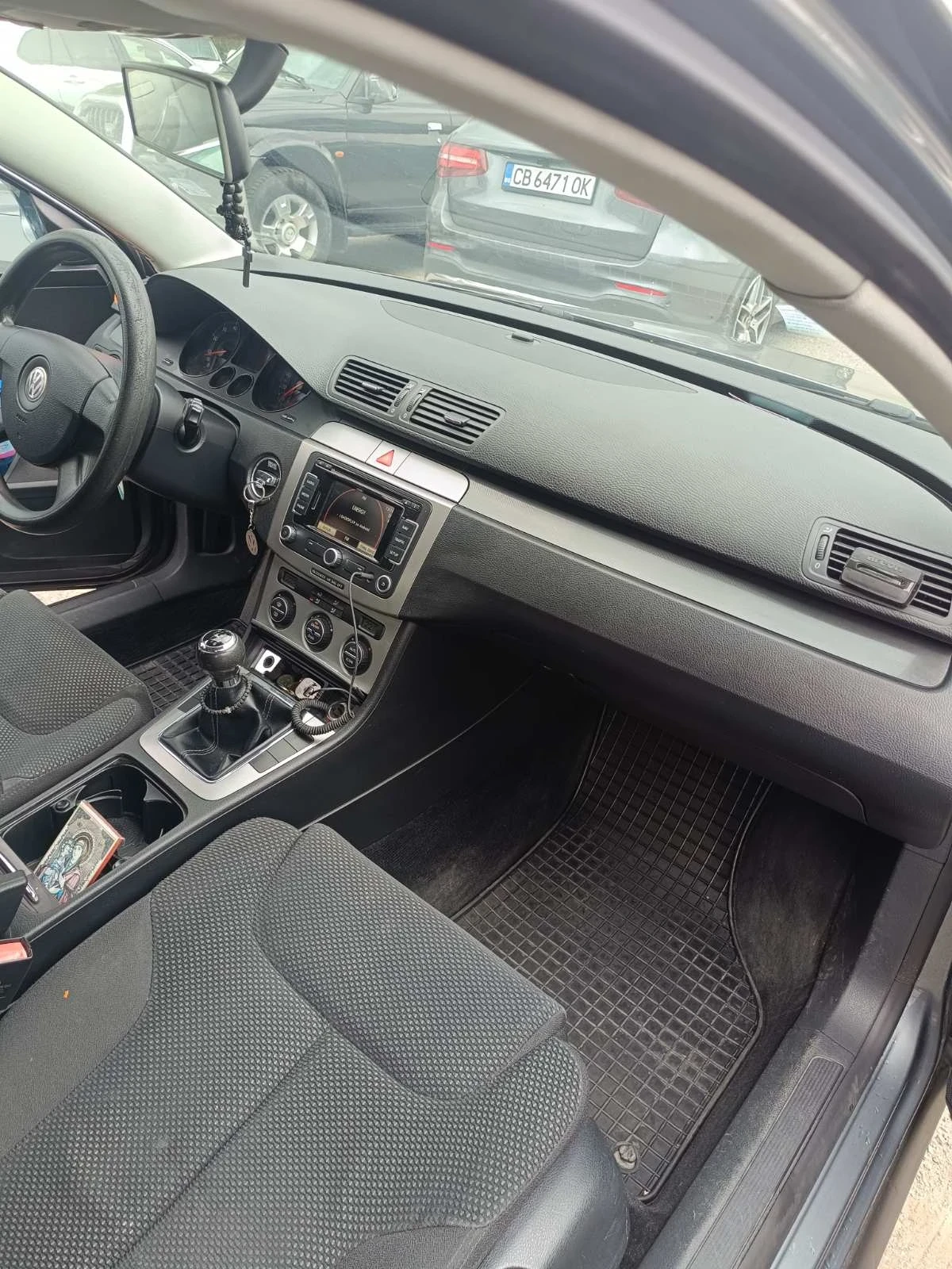 VW Passat, снимка 5 - Автомобили и джипове - 54541990