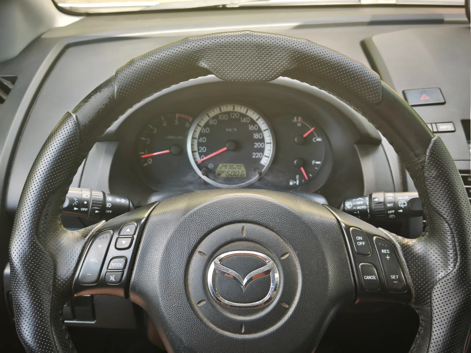 Mazda 5, снимка 16 - Автомобили и джипове - 54595618