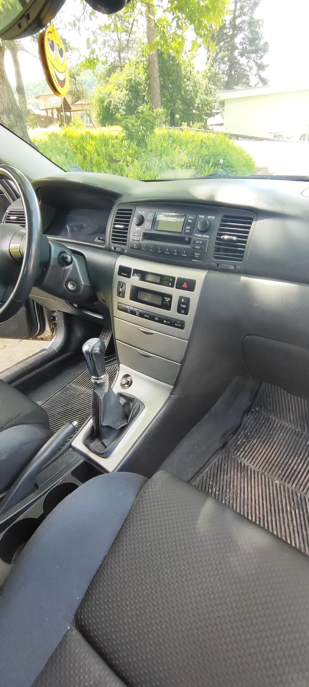 Toyota Corolla 1.4D4D, снимка 13 - Автомобили и джипове - 54667717