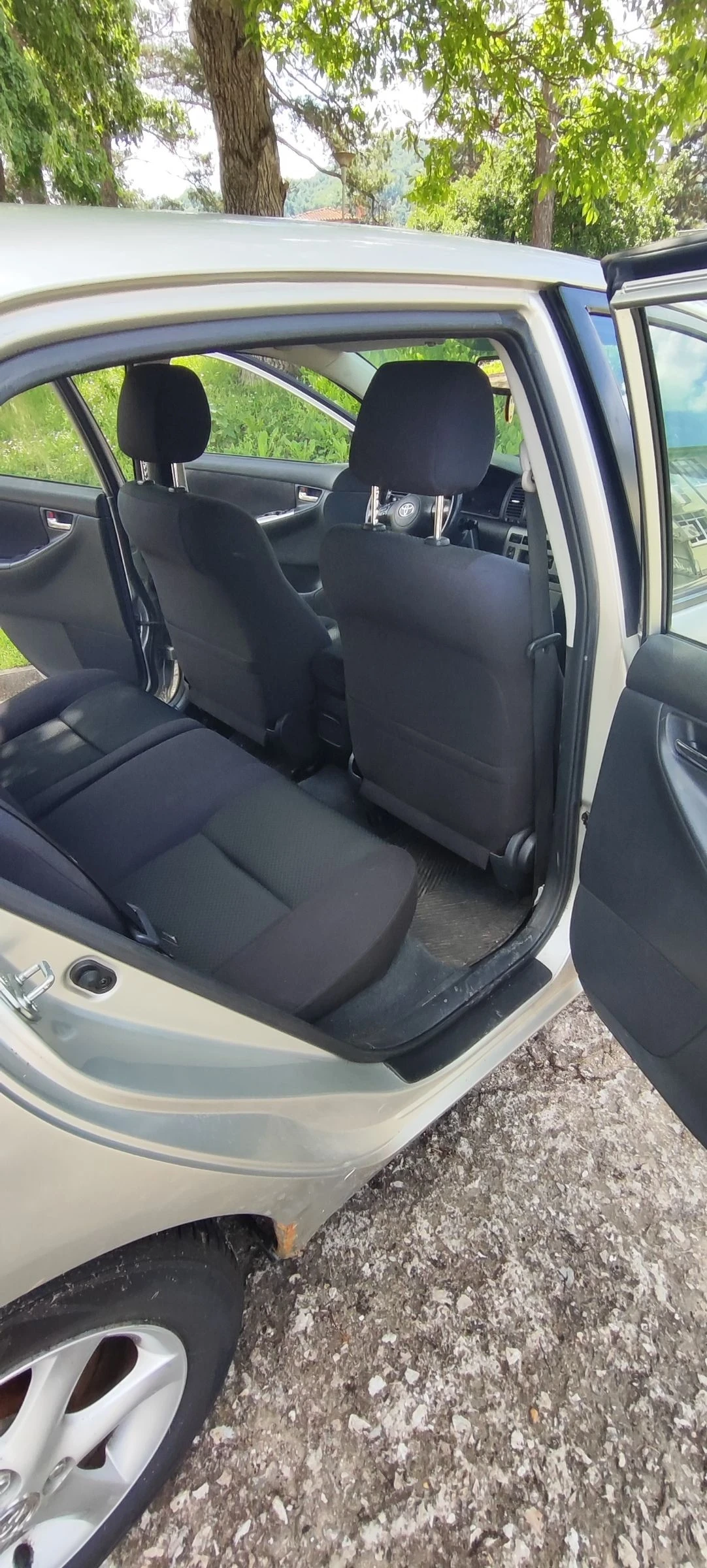 Toyota Corolla 1.4D4D, снимка 17 - Автомобили и джипове - 54667717