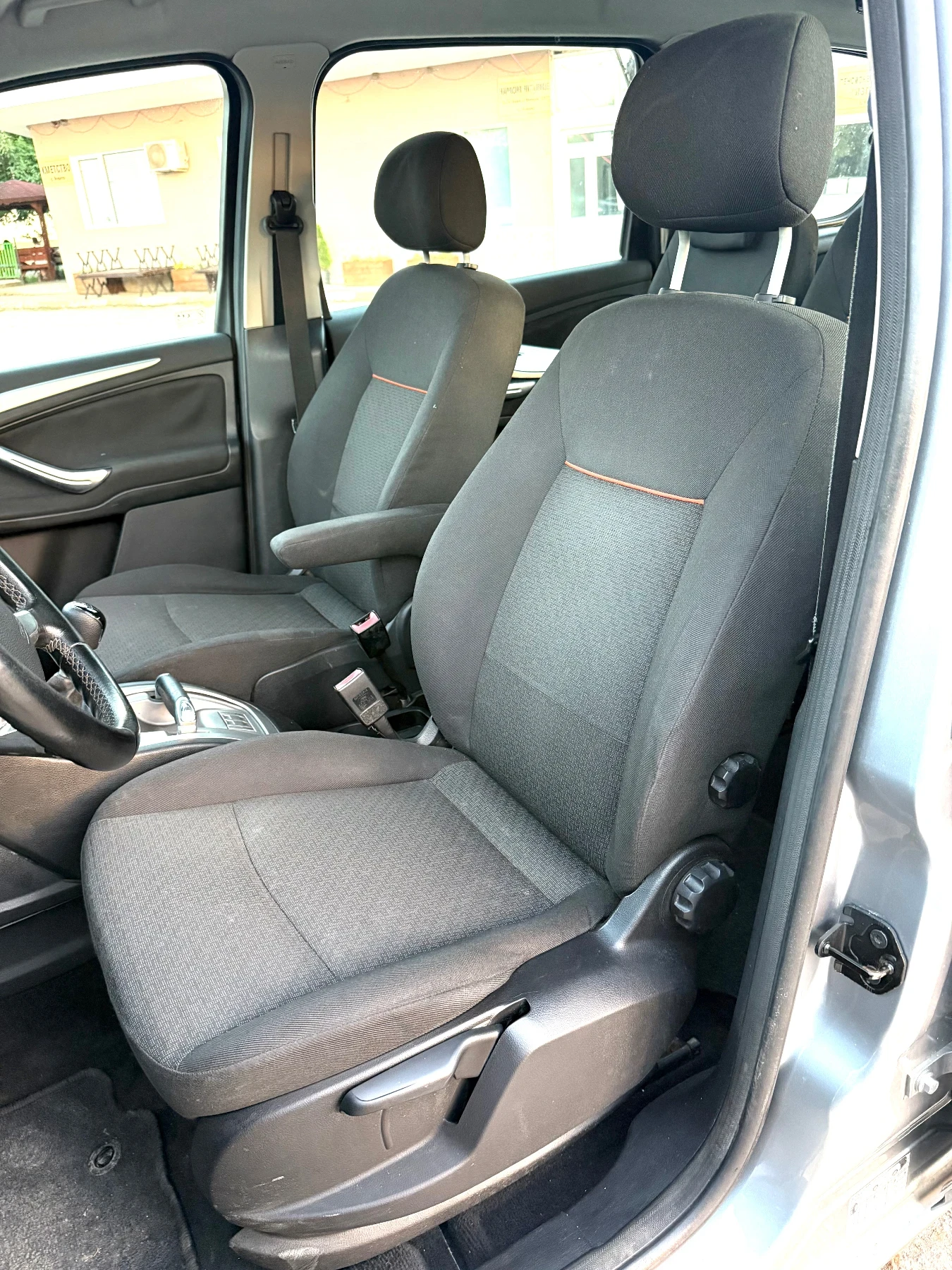 Ford Galaxy 2.0tdci* 140кс* 7места, снимка 9 - Автомобили и джипове - 55082568