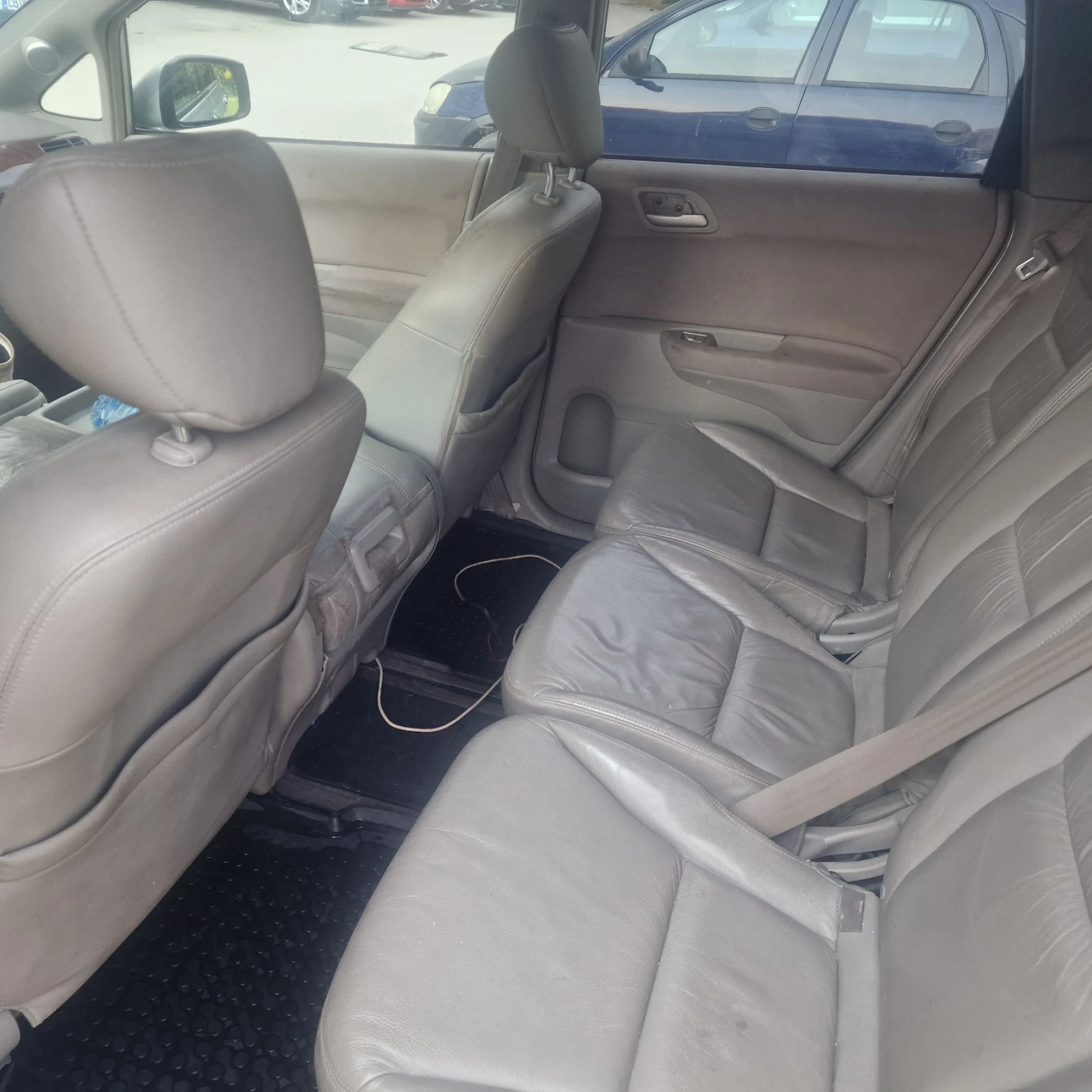 Honda Fr-v, снимка 6 - Автомобили и джипове - 55104765