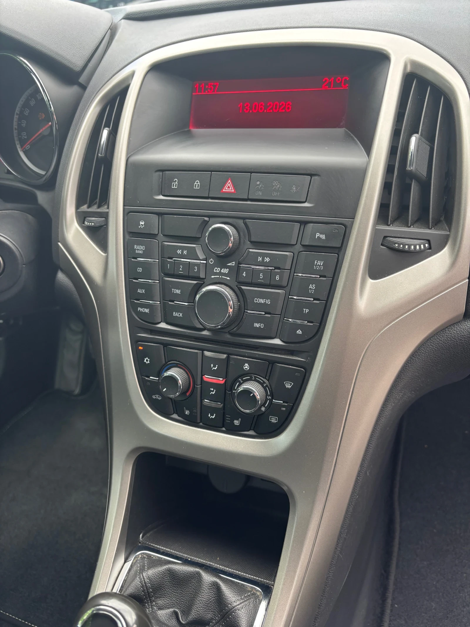 Opel Astra, снимка 7 - Автомобили и джипове - 55164661
