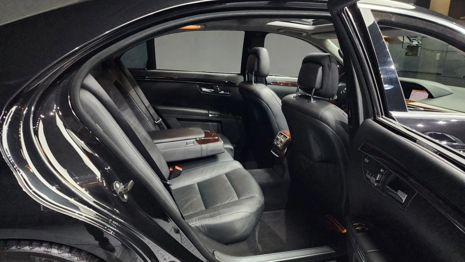 Mercedes-Benz S 350  ВЪЗДУХ / ОБДУХВАНЕ / МАСАЖИ / , снимка 13 - Автомобили и джипове - 55395083