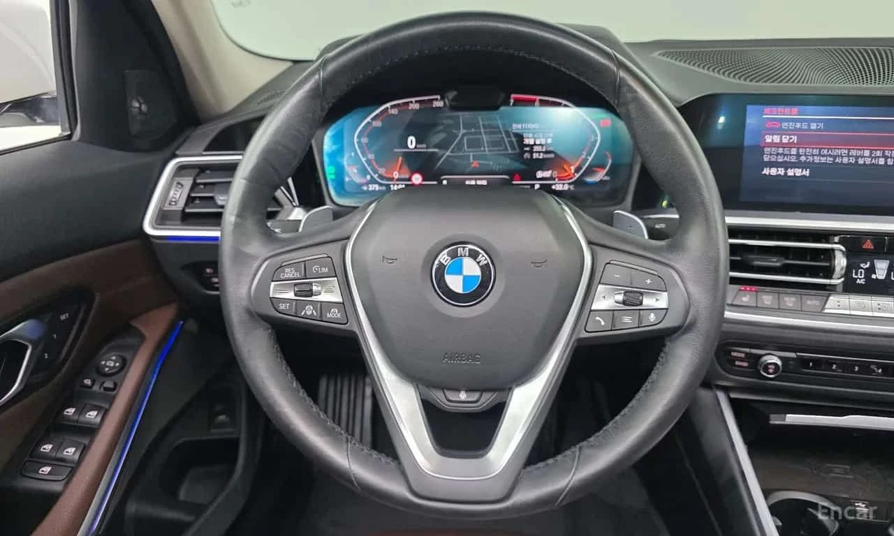 BMW 330 i xDrive Luxury /ДИСТРОНИК/360/HUD, снимка 12 - Автомобили и джипове - 55709300