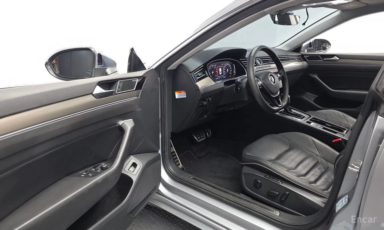 VW Arteon 2.0 TDI Prestige, снимка 10 - Автомобили и джипове - 55836101